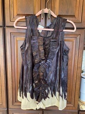TRACY REESE NWT Sleeveless Top